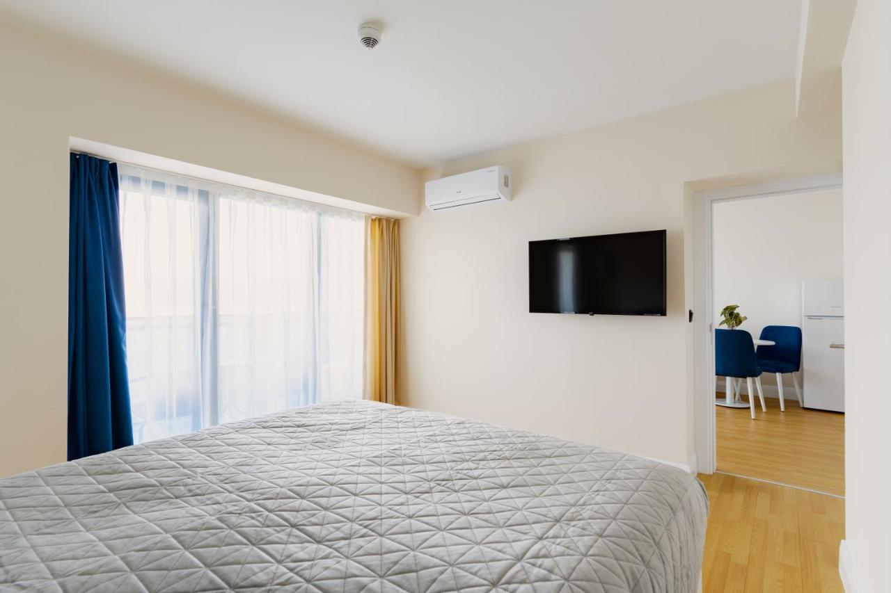 Апартаменты Grand City Real Estate Батуми Экстерьер фото