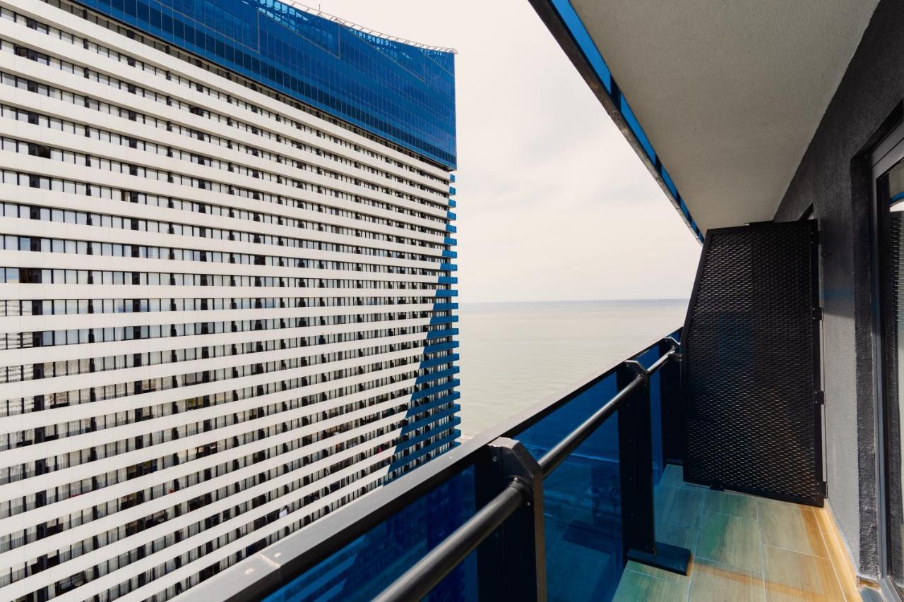 Апартаменты Grand City Real Estate Батуми Экстерьер фото