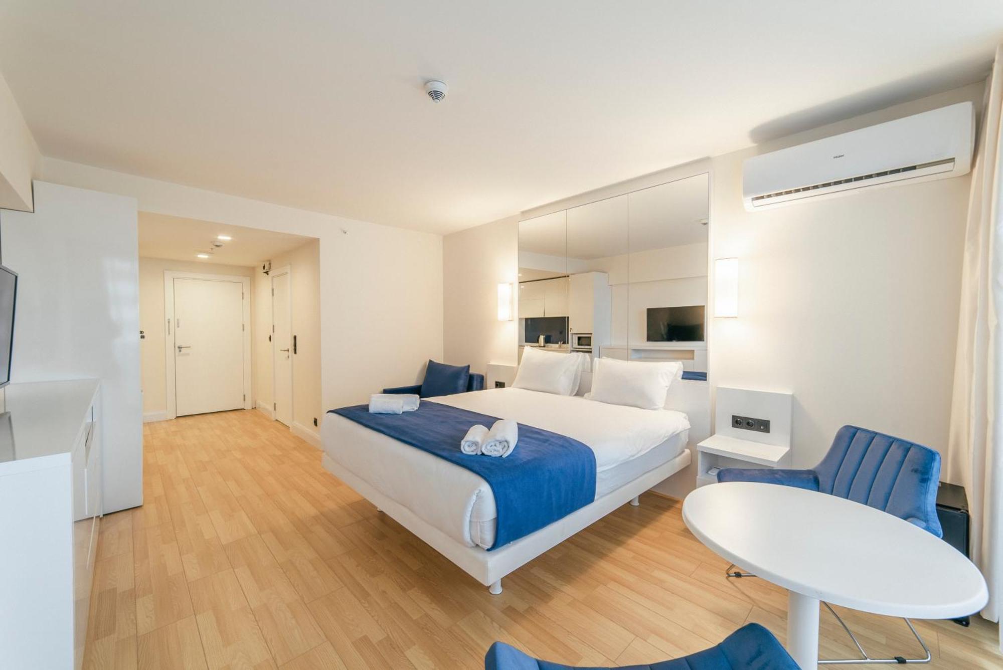 Апартаменты Grand City Real Estate Батуми Экстерьер фото